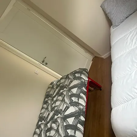 Homestay Chezwise Eircode H91 Ff2k